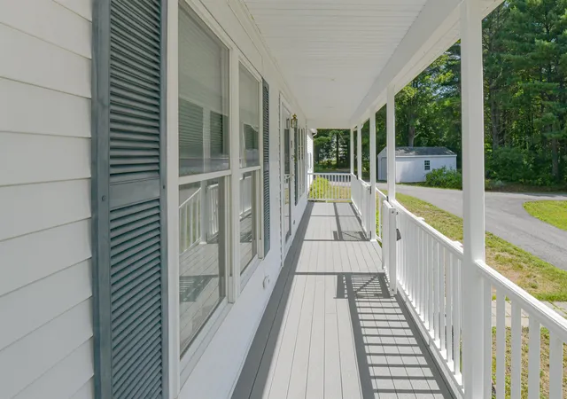 Photo 4 of Single family home for sale at 79 Quarterhorse Dr, Bridgton, ME 04009 | MLS# 5105216 | Listing updated on 2026-10-09