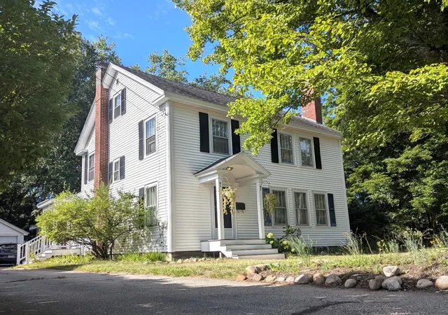 Photo 2 of Single family home for sale at 11 Copeland Dr, Rochester, NH 03867 | MLS# 5105221 | Listing updated on 2026-09-01