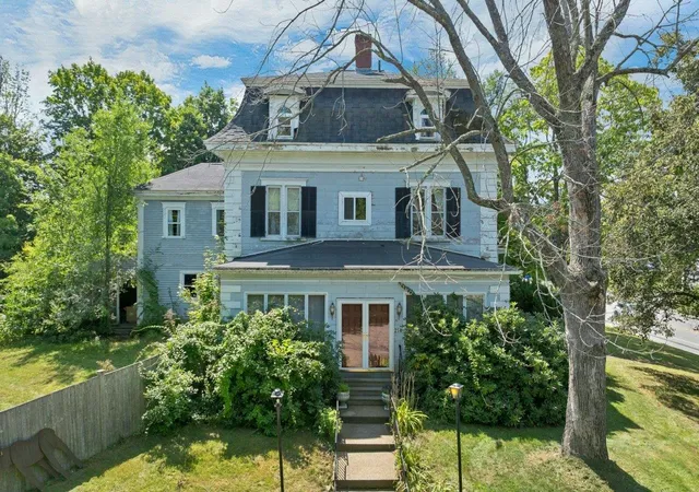 2nd image of 254 High St, Somersworth, NH 03878 | MLS# 5105224