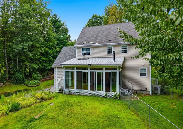 4th image of 28 Chelsea Ct, Henniker, NH 03242 | MLS# 5105264