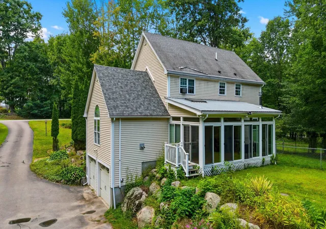 5th image of 28 Chelsea Ct, Henniker, NH 03242 | MLS# 5105264