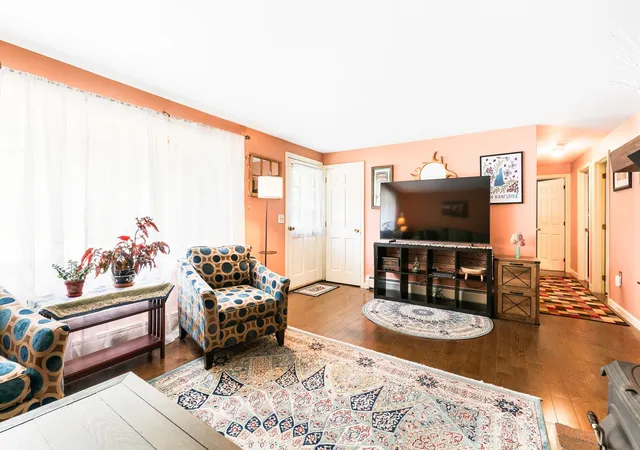 Photo 3 of Single family home for sale at 46 Lounsbury Ln, Peterborough, NH 03458 | MLS# 5105282 | Listing updated on 2026-09-03