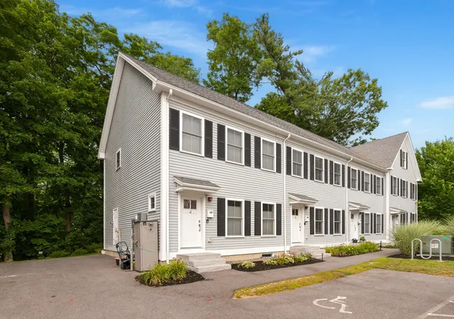 31st image of 88 Silver St #3, Dover, NH 03820 | MLS# 5105292