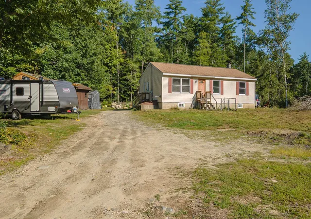 4th image of 12 Rabbit Hollow Rd, Winchester, NH 03470 | MLS# 5105294