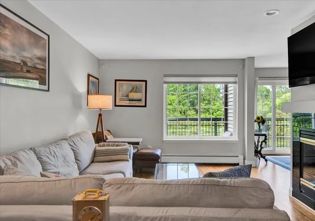 Photo 2 of Townhouse for sale at 3 Lake Forest Dr, Burlington, VT 05401 | MLS# 5105310 | Listing updated on 2026-08-27