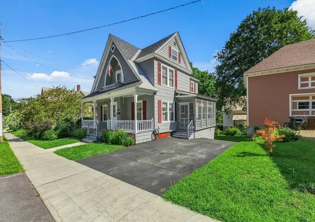 Photo 3 of Single family home for sale at 28 Pine St, Bellows Falls, VT 05101 | MLS# 5105312 | Listing updated on 2026-09-15