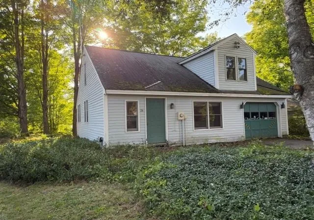 3rd image of 24 Cressey St, Henniker, NH 03242 | MLS# 5105326