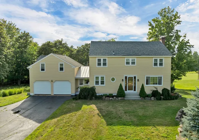 2nd image of 176 White Oaks Rd, Laconia, NH 03246 | MLS# 5105331