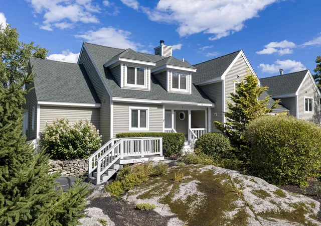 Photo 3 of Condo for sale at 9 Loon Rd, Meredith, NH 03253 | MLS# 5105332 | Listing updated on 2026-09-15