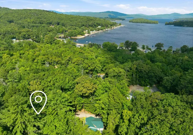 33rd image of 43 45 Elm St, Bristol, NH 03222 | MLS# 5105345