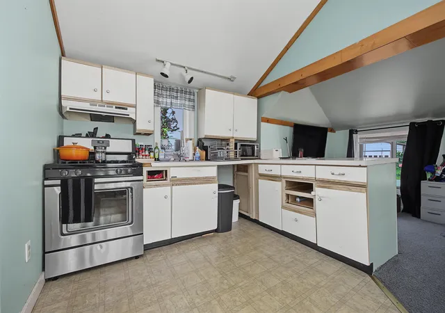 3rd image of 51 High St, Epping, NH 03042 | MLS# 5105347