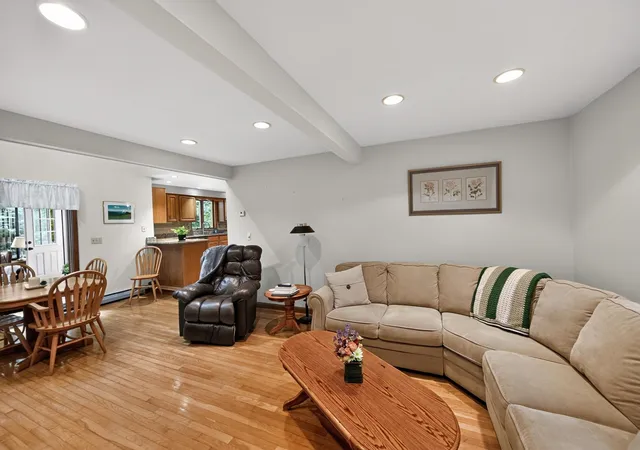 Photo 4 of Sale Pending at 3 Farrwood Rd, Windham, NH 03087 | MLS# 5105355 | Listing updated on 2026-08-20