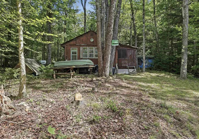 2nd image of 74 Stoddard Beach Rd, Stoddard, NH 03464 | MLS# 5105358