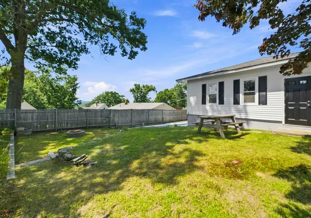 Photo 34 of Single family home for sale at 283 S Hall St, Manchester, NH 03103 | MLS# 5105362 | Listing updated on 2026-09-08