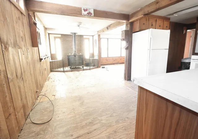 3rd image of 319 Main St, Plaistow, NH 03865 | MLS# 5105364