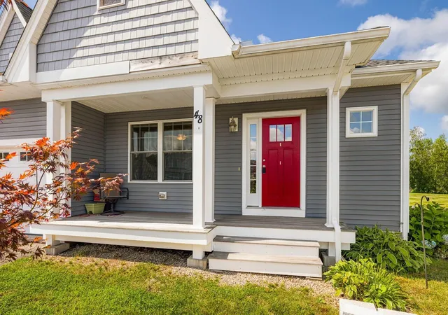 5th image of 48 Sunningdale Dr, Somersworth, NH 03878 | MLS# 5105375