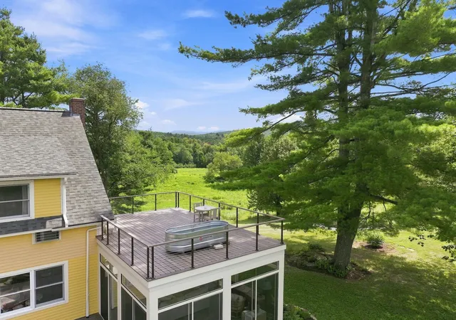 Photo 3 of Single family home for sale at 656 Highland Wy, North Ferrisburgh, VT 05473 | MLS# 5105378 | Listing updated on 2026-08-20