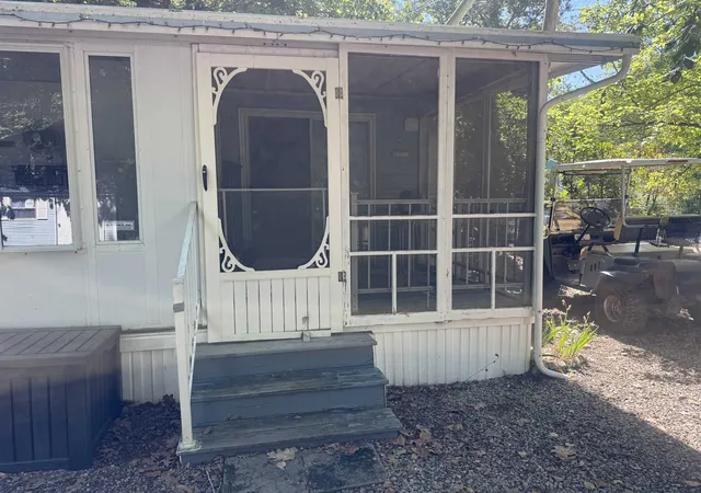 Photo 3 of Manufactured home for sale at 296 Baxter Lake Dr, Rochester, NH 03867 | MLS# 5105383 | Listing updated on 2026-09-05