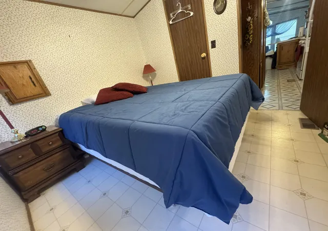 Photo 4 of Manufactured home for sale at 296 Baxter Lake Dr, Rochester, NH 03867 | MLS# 5105383 | Listing updated on 2026-09-05