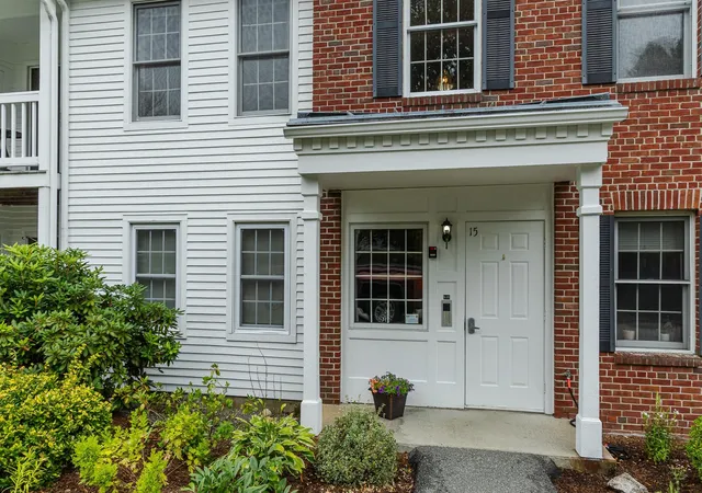 Photo 3 of Condo for sale at 15 Windsor Ct #G, Keene, NH 03431 | MLS# 5105395 | Listing updated on 2026-08-17