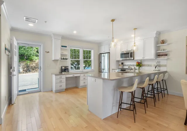 Photo 2 of Townhouse for sale at 42 State Rd #203, Kittery, ME 03904 | MLS# 5105396 | Listing updated on 2026-08-17