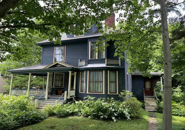 Photo 1 of Single family home for sale at 96 High St, Saint Albans, VT 05478 | MLS# 5105410 | Listing updated on 2026-09-11