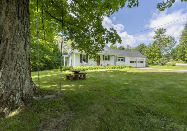 5th image of 621 Bradford Rd, Newport, NH 03773 | MLS# 5105411