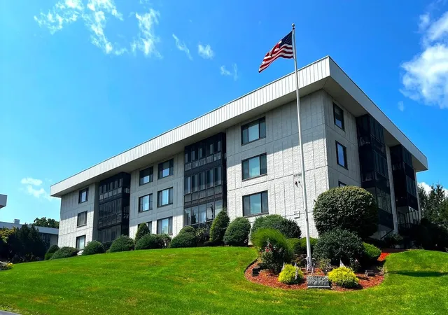 1st image of 39 Spit Brook Rd #46, Nashua, NH 03060 | MLS# 5105424