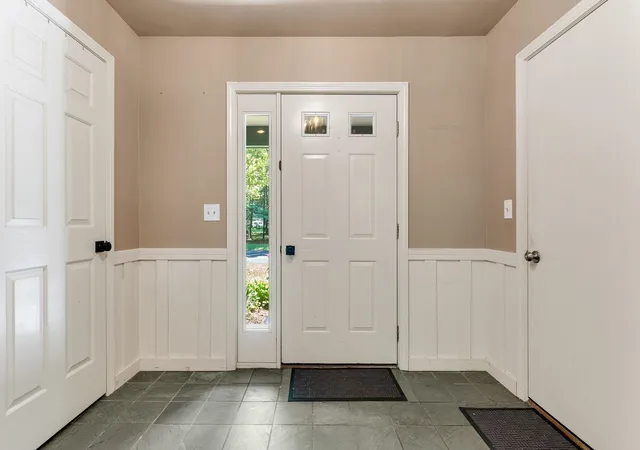 Photo 3 of Sale Pending at 7 Saxonhollow Rd #C-1, Essex Junction, VT 05452 | MLS# 5105428 | Listing updated on 2026-09-08