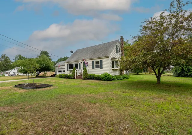 1st image of 166 Milton Rd, Rochester, NH 03868 | MLS# 5105432