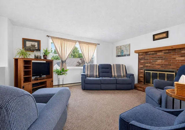 Photo 3 of Sale Pending at 53 Pine Hill Ave, Goffstown, NH 03045 | MLS# 5105438 | Listing updated on 2026-08-25