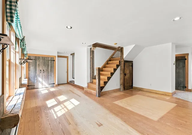 3rd image of 328 Pingree Rd, New London, NH 03257 | MLS# 5105439