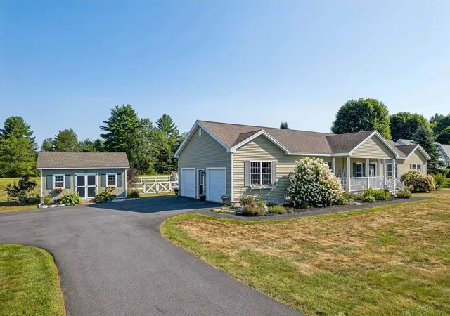 Photo 3 of Single family home for sale at 473 Vermont Route 244 Rd, Thetford, VT 05074 | MLS# 5105443 | Listing updated on 2026-09-06