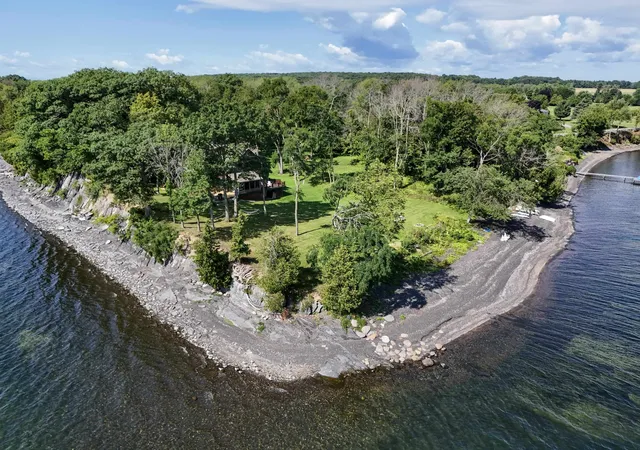 Photo 3 of Single family home for sale at 124 East Shore North, Grand Isle, VT 05458 | MLS# 5105454 | Listing updated on 2026-09-21