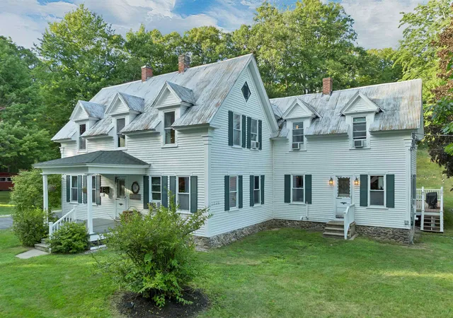 Photo 2 of Single family home for sale at 40 Ossipee Mountain Rd, Center Ossipee, NH 03814 | MLS# 5105462 | Listing updated on 2026-08-28