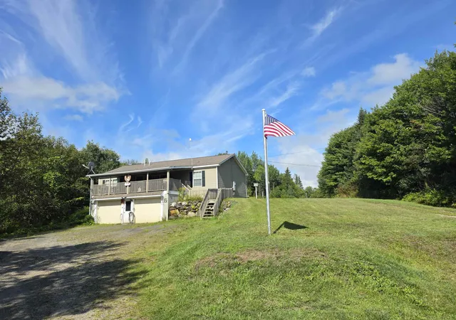 Photo 1 of Single family home for sale at 5051 Us Route 5, Sutton, VT 05867 | MLS# 5105464 | Listing updated on 2026-08-28