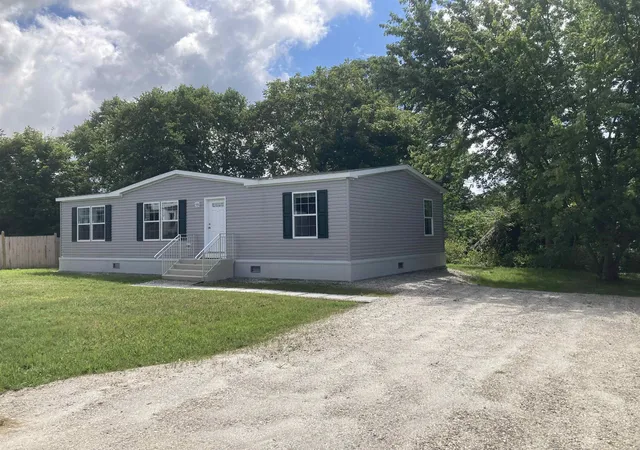 25th image of 40 School St, Canaan, NH 03741 | MLS# 5105487