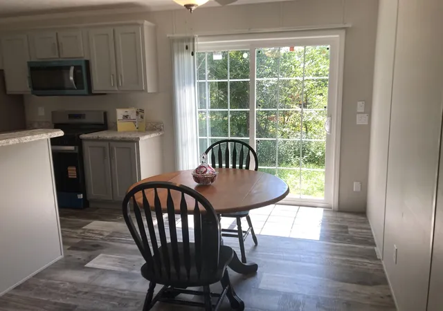 4th image of 40 School St, Canaan, NH 03741 | MLS# 5105487