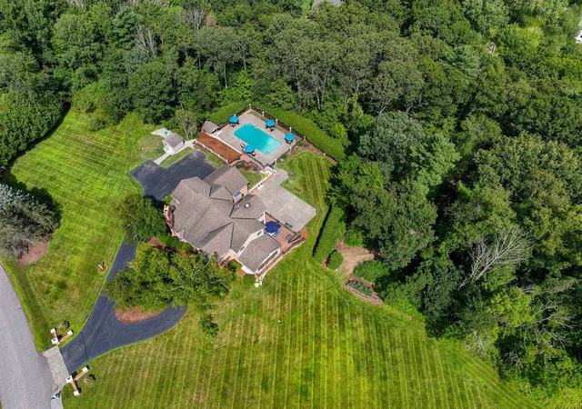 1st image of 3 Burleigh Ter, Bedford, NH 03110 | MLS# 5105496