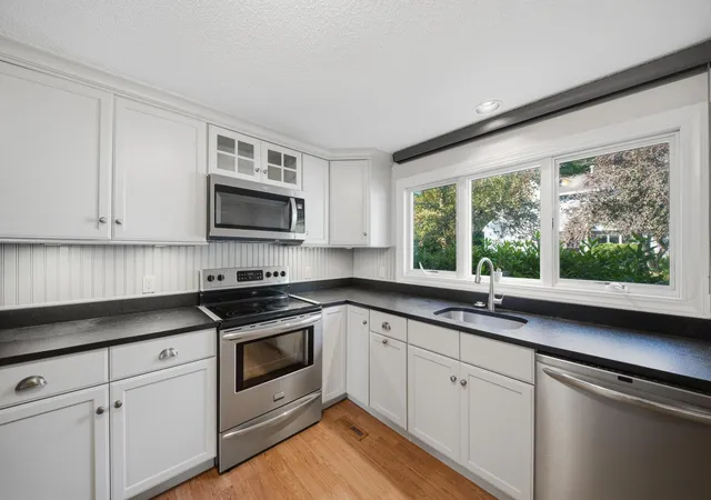 Photo 3 of Townhouse for sale at 6 Sugar Maple Ln, Keene, NH 03431 | MLS# 5105500 | Listing updated on 2026-09-05