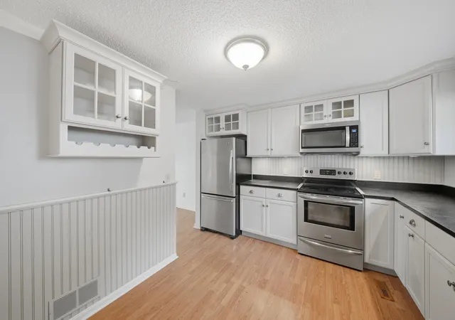 Photo 3 of Townhouse for sale at 6 Sugar Maple Ln, Keene, NH 03431 | MLS# 5105500 | Listing updated on 2026-10-10