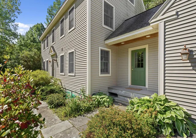 Photo 3 of Sale Pending at 259 Beaver Meadow Rd, Norwich, VT 05055 | MLS# 5105507 | Listing updated on 2026-09-07