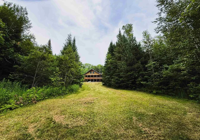Photo 4 of Single family home for sale at 2577 Macintosh Hill Rd, Randolph, VT 05060 | MLS# 5105516 | Listing updated on 2026-09-29