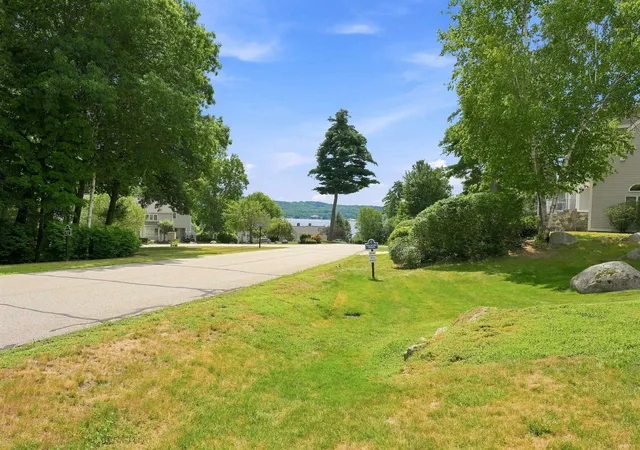 3rd image of 1 Gables Dr #Unit A, Laconia, NH 03246 | MLS# 5105528