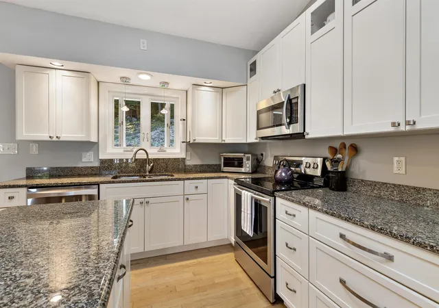 4th image of 417 Shaker Blvd, Enfield, NH 03748 | MLS# 5105536
