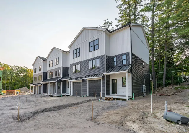 40th image of 27 Prospect Hill Rd #13, Sunapee, NH 03782 | MLS# 5105552
