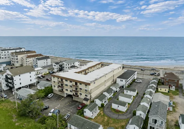 2nd image of 407 Ocean Blvd #B10, Hampton, NH 03842 | MLS# 5105553