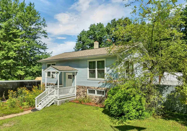 4th image of 763 Route 129 Route, Loudon, NH 03307 | MLS# 5105557