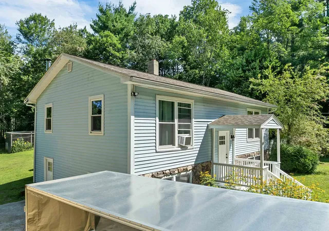 5th image of 763 Route 129 Route, Loudon, NH 03307 | MLS# 5105557