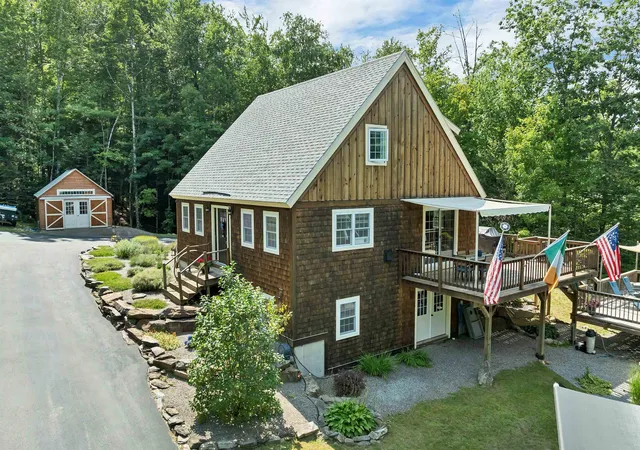 3rd image of 16 Valley View Rd, Hebron, NH 03241 | MLS# 5105568